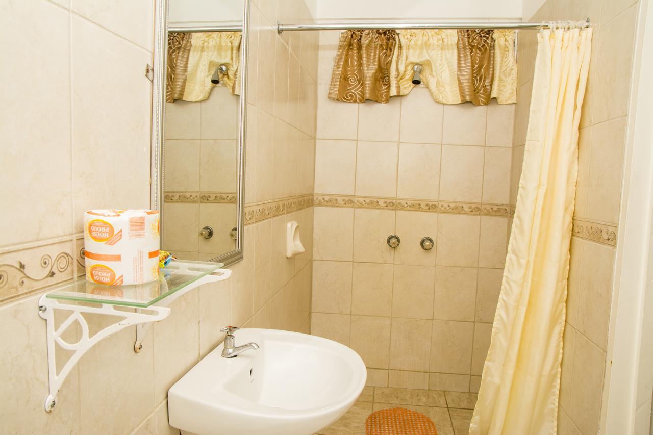 Windjammer International Cuisine & Comfort Inn Georgetown Dış mekan fotoğraf