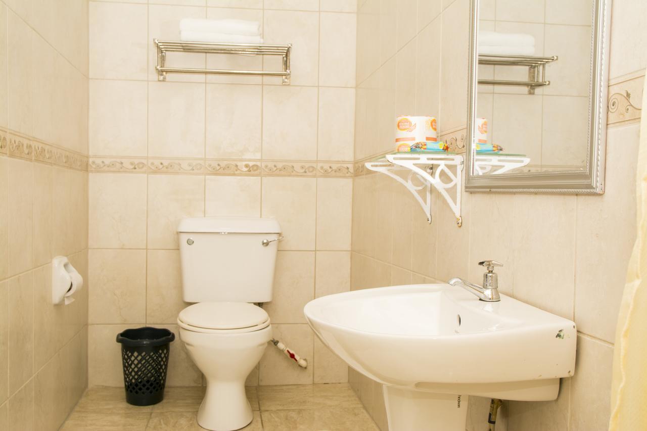 Windjammer International Cuisine & Comfort Inn Georgetown Dış mekan fotoğraf